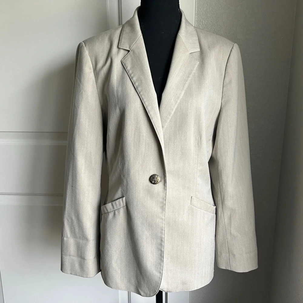 Calvin Klein Cream Blazer for Women - Picture 2 of 6